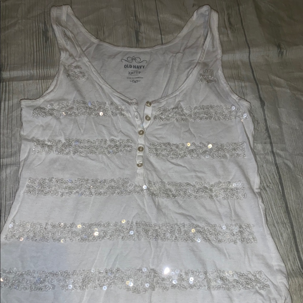 XS old navy tank